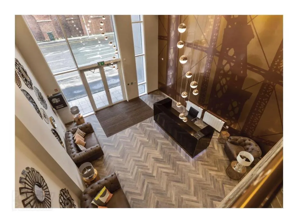 Aqua Dream Luxury Apartment-Coyles Place At Portland 88 Belfast